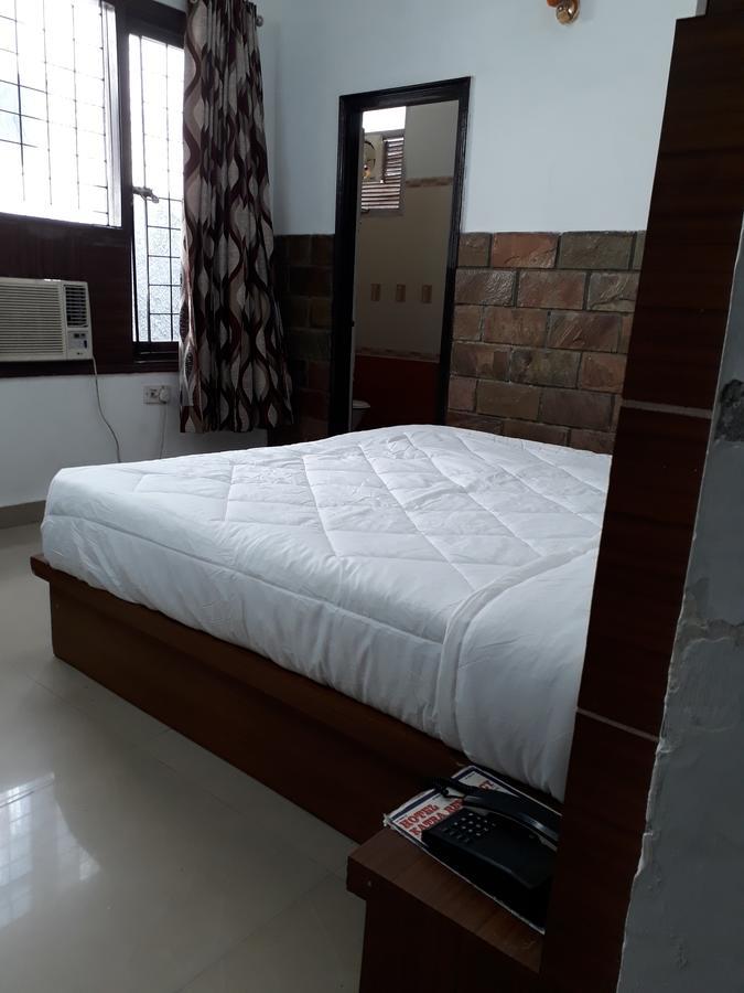 Hotel Katra Residency Exterior foto